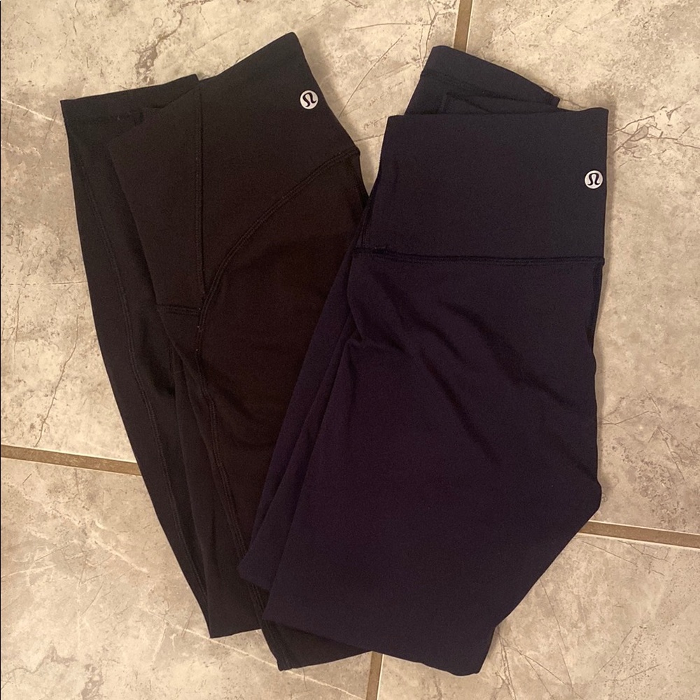 Two pairs Lululemon cropped leggings